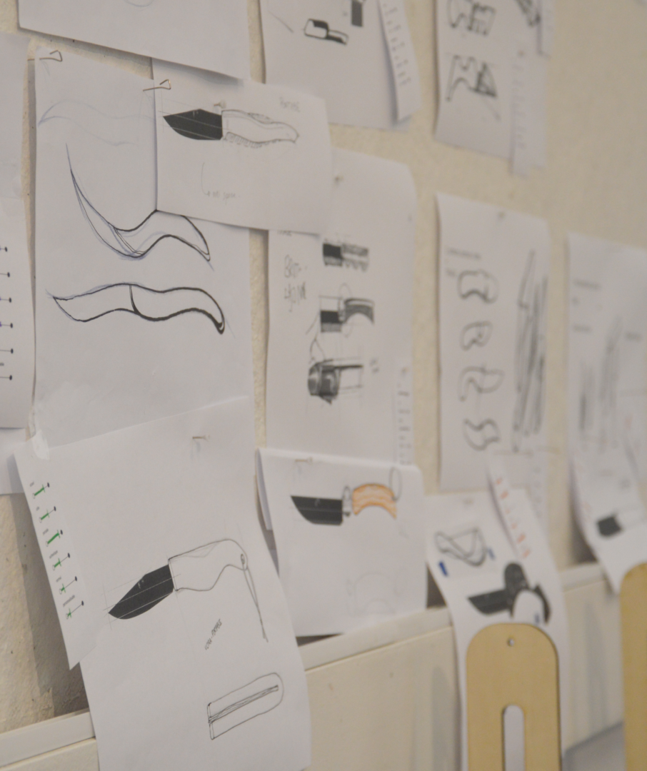 Recherches esquissés autour d'un projet sur la coutellerie